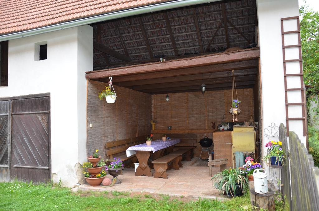Ubytování Hrusice Esterno foto